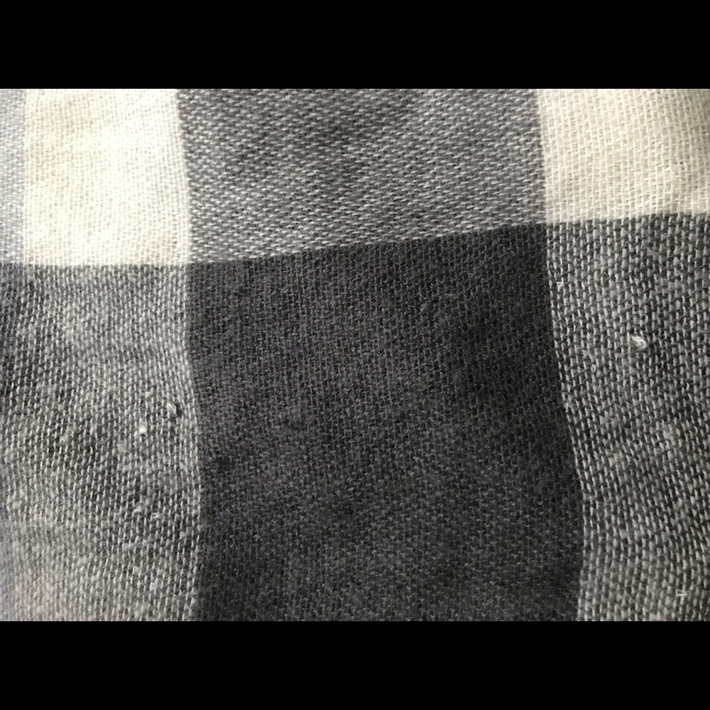 Wrap scarf - Picture 3 of 4